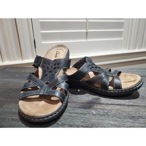 Clarks black leather sandal size 8